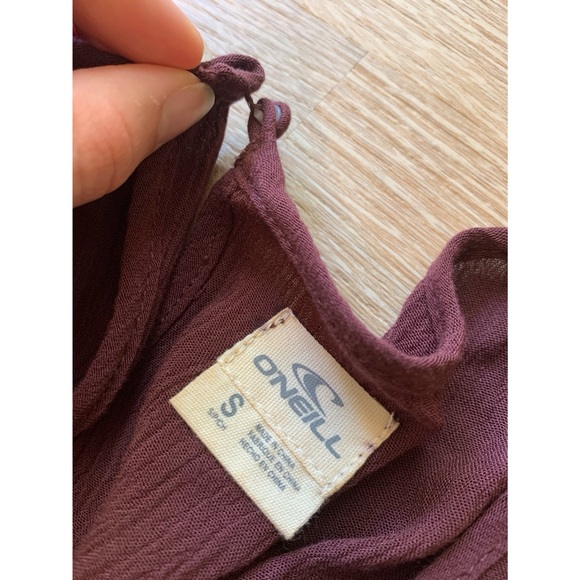 O’Neill women’s small maroon cutout long sleeve blouse - Picture 7 of 9